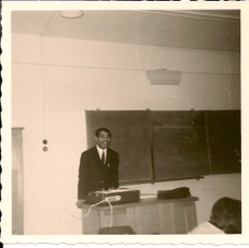M. Aime Prof. d'espagnol 